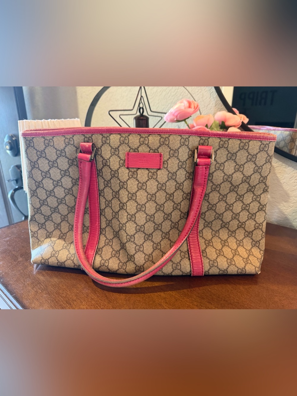 Gucci GG Supreme Joy Tote - Pink (with COA)